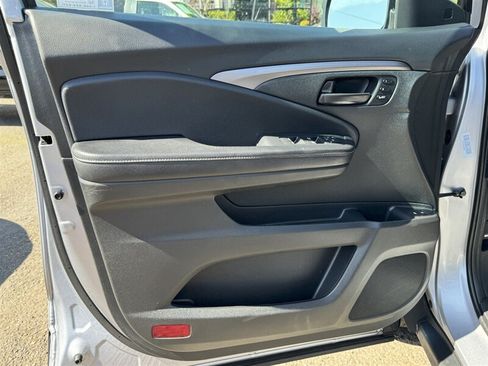 Used 2022 Honda Passport EX-L image 12