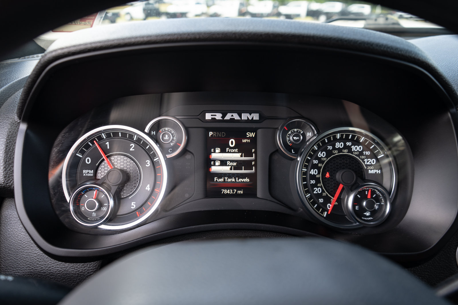 Used 2024 RAM 5500 Tradesman w/ Chrome Appearance Group AWD/4WD image 25