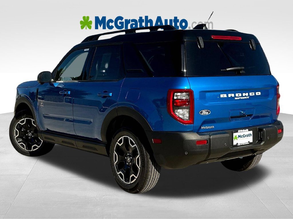 New 2026 Ford Bronco Sport Outer Banks w/ Outer Banks Tech Package+ AWD/4WD image 3