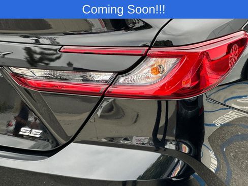 Certified 2025 Toyota Camry SE FWD image 26