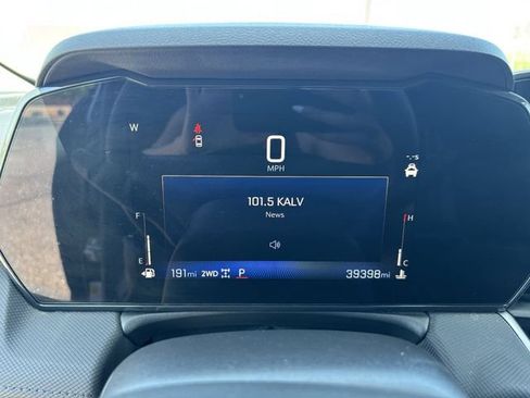 Used 2024 Chevrolet TrailBlazer LS w/ LS Convenience Package AWD/4WD image 29