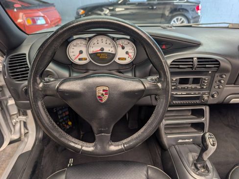 Used 2004 Porsche Boxster S RWD image 15