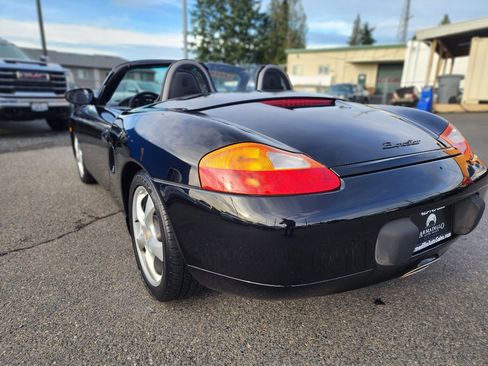 Used 2001 Porsche Boxster image 9