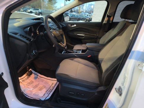 Used 2017 Ford Escape SE w/ SE Cold Weather Package image 11