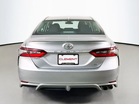 Used 2023 Toyota Camry SE FWD image 8