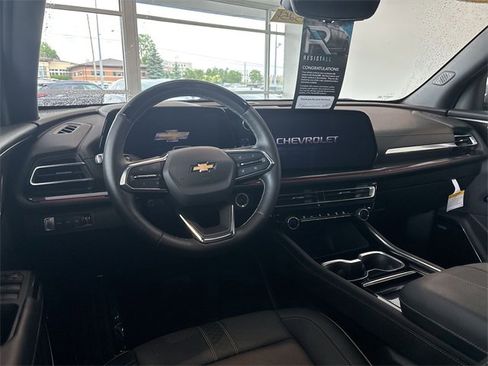 Certified 2024 Chevrolet Traverse RS image 22