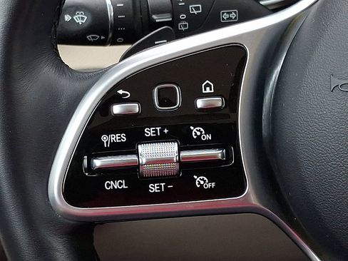 Certified 2022 Mercedes-Benz GLC 300 4MATIC image 22