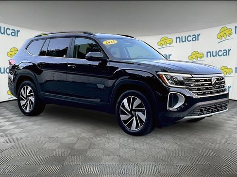 Used 2024 Volkswagen Atlas SE AWD/4WD image 1