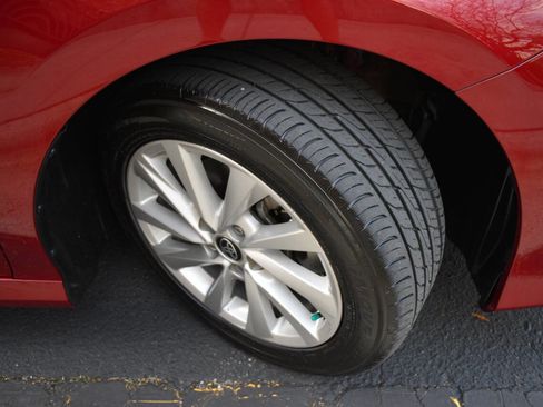 Used 2022 Toyota Camry LE image 40