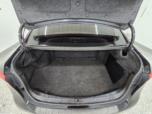 Used 2013 Toyota Avalon XLE Touring FWD image 16