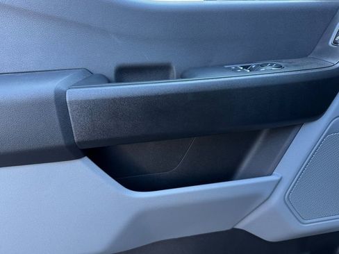 New 2025 Ford F550 4x4 Regular Cab Super Duty image 8