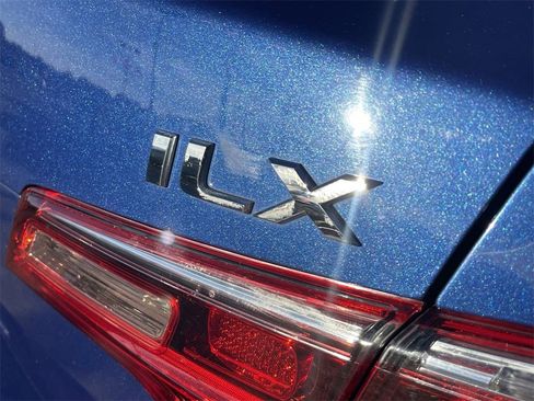 Used 2016 Acura ILX image 13