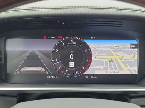 Used 2020 Land Rover Range Rover HSE image 29