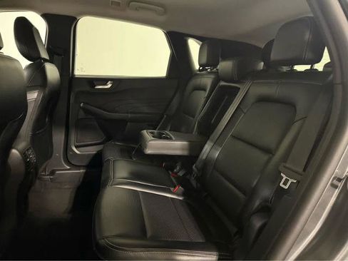 Used 2025 Ford Escape Platinum AWD/4WD image 15
