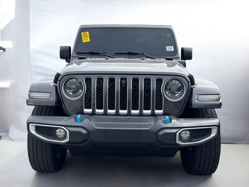 Used 2023 Jeep Wrangler Unlimited Sahara image 2