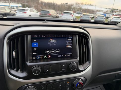 Used 2021 Chevrolet Colorado ZR2 image 17