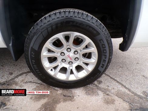 Used 2015 GMC Sierra 1500 SLE w/ SLE Value Package image 12