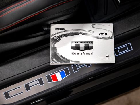 Used 2018 Chevrolet Camaro ZL1 image 14