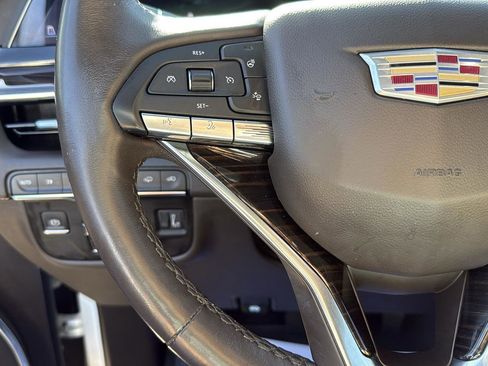 Used 2022 Cadillac Escalade ESV Sport w/ Touring Package image 17