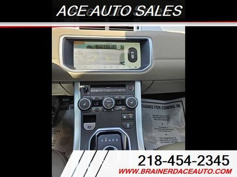 Used 2017 Land Rover Range Rover Evoque SE Premium AWD/4WD image 8