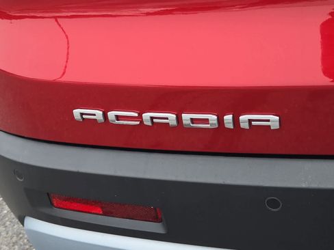 Used 2021 GMC Acadia SLT image 25