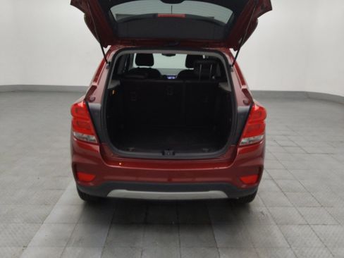 Used 2021 Chevrolet Trax LT AWD/4WD image 29