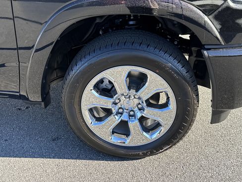 New 2026 RAM 1500 Big Horn AWD/4WD image 11