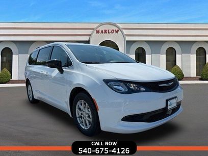 New 2025 Chrysler Voyager LX