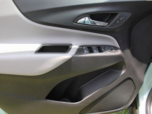 Certified 2022 Chevrolet Equinox LT image 7