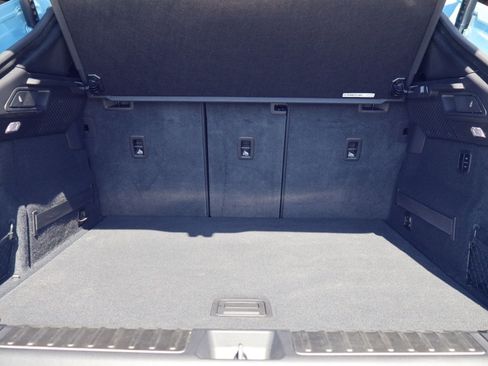 Used 2025 Porsche Macan 4S Electric image 21