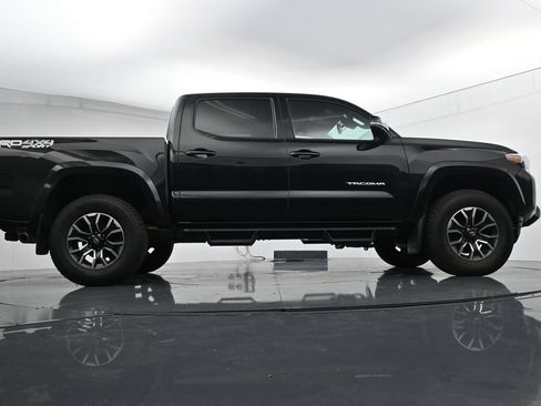 Used 2023 Toyota Tacoma TRD Sport AWD/4WD image 24