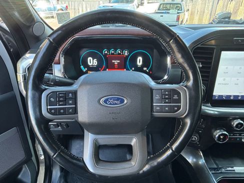 Used 2021 Ford F150 Lariat w/ Equipment Group 502A High AWD/4WD image 14