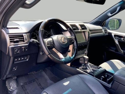 Used 2021 Lexus GX 460 Premium w/ Premium Package AWD/4WD image 17