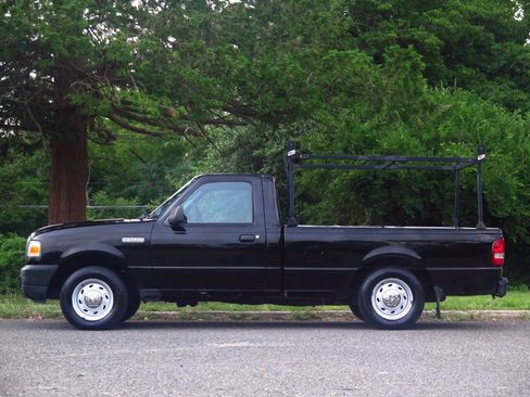 Used 2006 Ford Ranger XLT RWD image 2