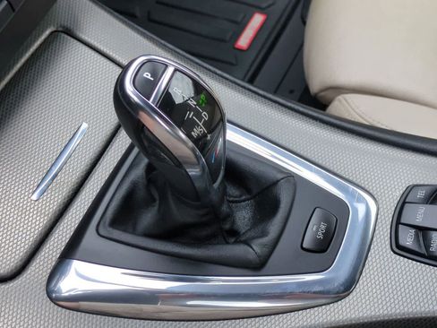 Used 2013 BMW 335is Convertible RWD image 32