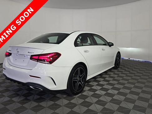 Used 2021 Mercedes-Benz A 220 4MATIC image 3