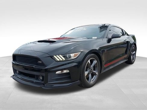 Used 2015 Ford Mustang Coupe w/ Equipment Group 051A RWD image 4