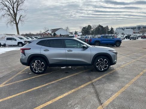 New 2026 Chevrolet Trax RS w/ Driver Confidence Package image 6