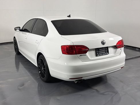 Used 2014 Volkswagen Jetta SE FWD image 7