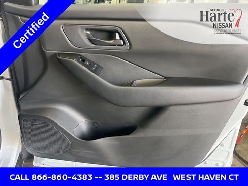 Certified 2025 Nissan Rogue S image 41