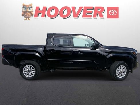 Used 2025 Toyota Tacoma SR w/ SR Upgrade Package RWD image 2