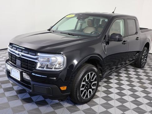 Used 2024 Ford Maverick Lariat image 4