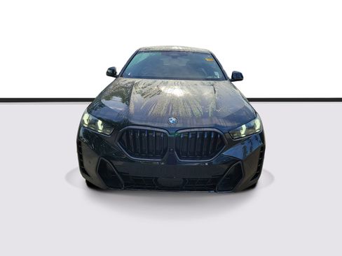 Used 2024 BMW X6 xDrive40i w/ Executive Package AWD/4WD image 2