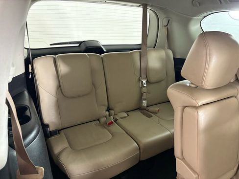 Used 2018 Nissan Armada SL image 39