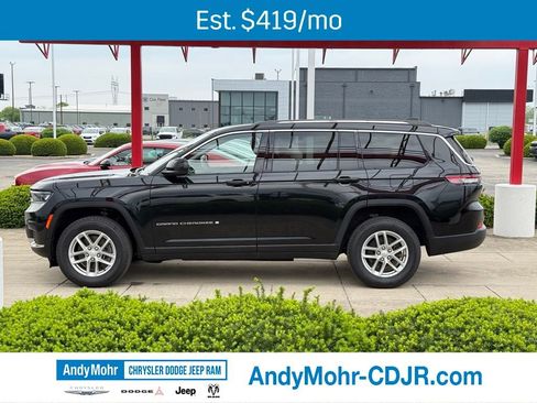 Used 2023 Jeep Grand Cherokee L Laredo w/ Luxury Tech Group I AWD/4WD image 4