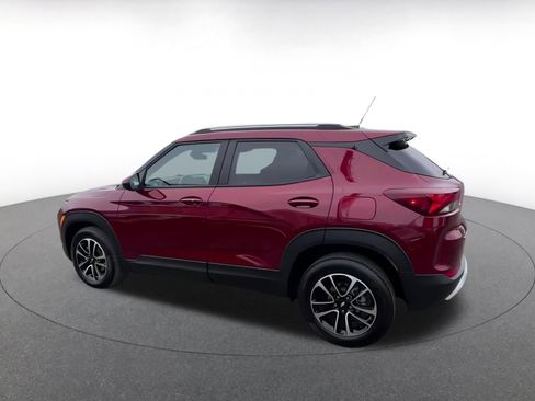 Used 2025 Chevrolet TrailBlazer LT image 10