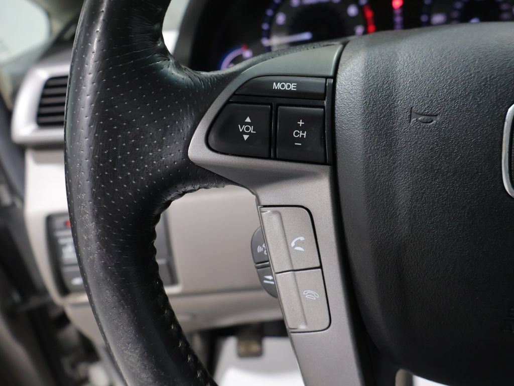 Used 2012 Honda Odyssey Touring image 27