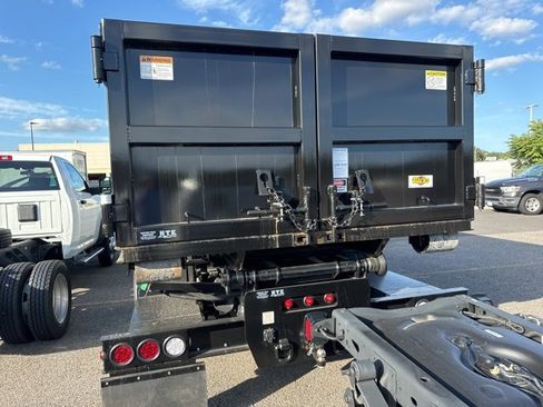 New 2024 RAM 5500 Tradesman image 5