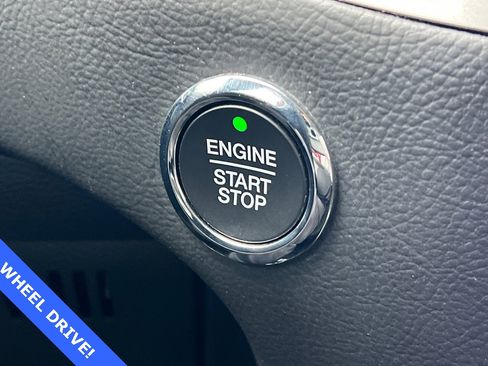 Certified 2022 Ford Edge SE w/ Black Appearance Package image 23