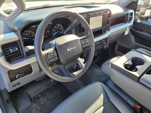 New 2024 Ford F550 2WD Regular Cab Super Duty image 34